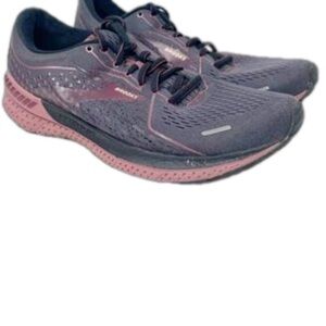 Brooks Adrenaline GTS-21 Black Nocturne Size 9.5